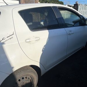 6553 BZ 13 - Toyota Vitz - Registration Fee: Rs 200