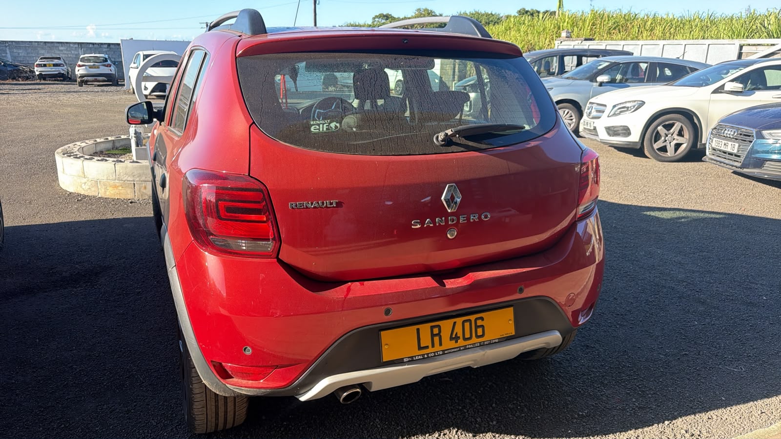 6265 JL 19 – Renault Sandero Stepway – Registration Fee: Rs 200