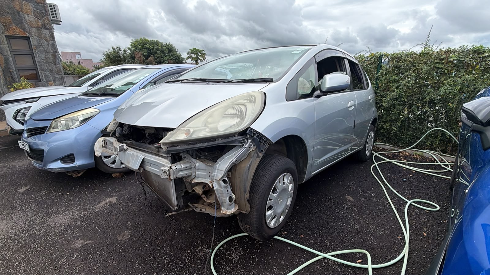 8380 AZ 12 – Honda Fit – Registration Fee: Rs 200